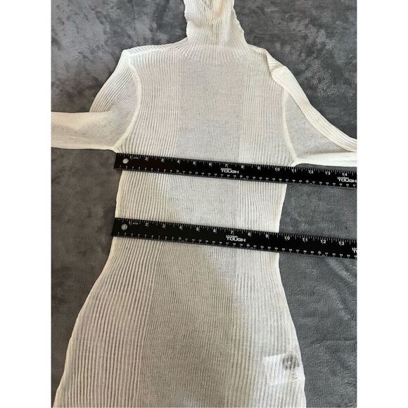 Revolve SER.O.YA Sweater Womens Sz S White Piper Turtleneck Ribbed Sheer Linen - Picture 8 of 14